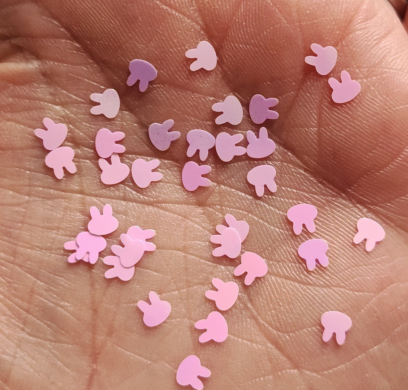 Rabbit (pink) shaped glitter
