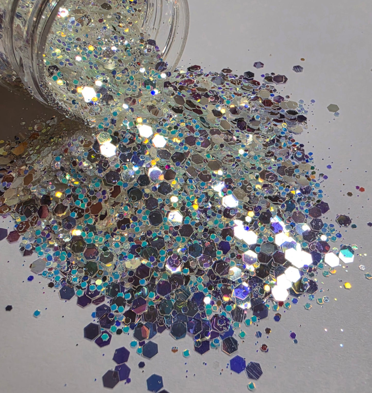 Grape Glow Glitter