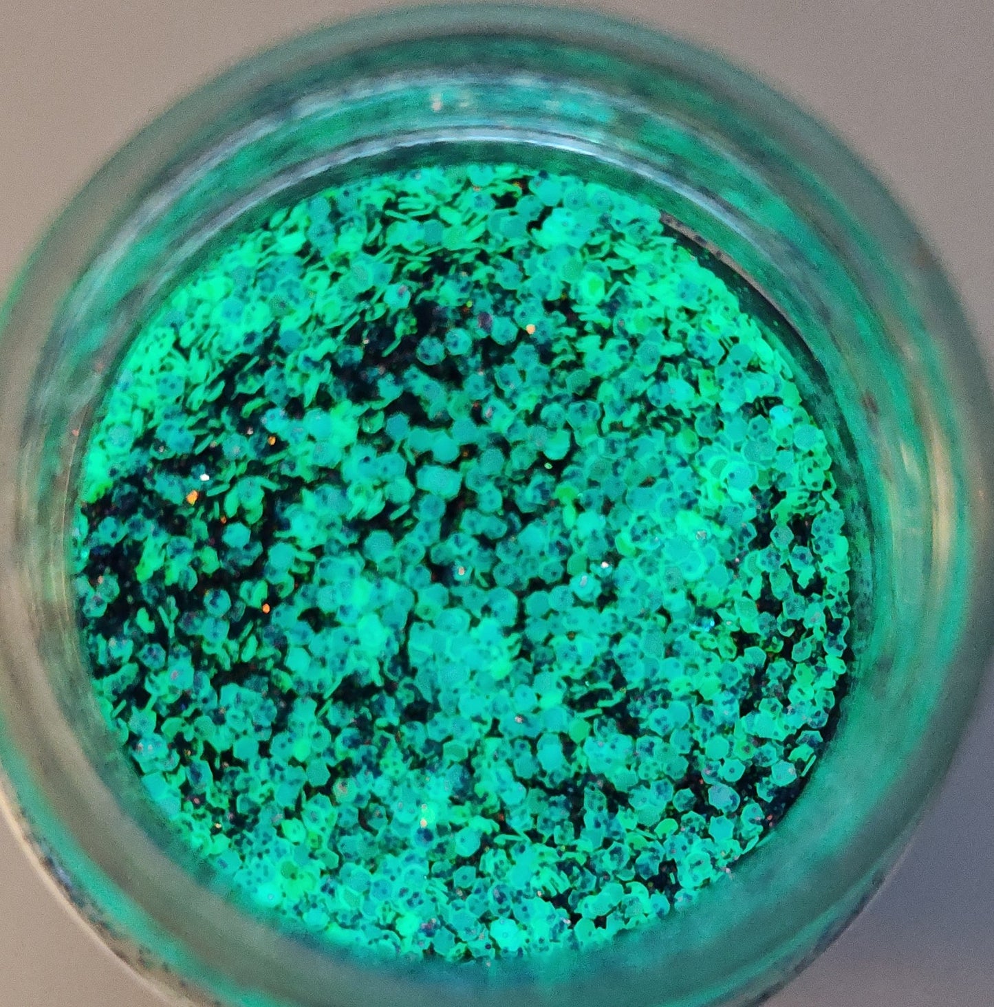 Jessie Glow (Fine- mini chunky) Glitter